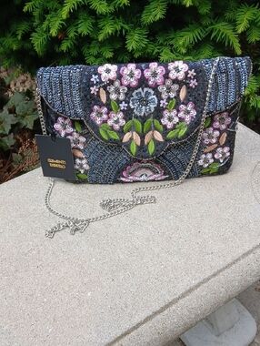 Clements Ribeiro beaded sequined envelope clutch pastel floral embroidery